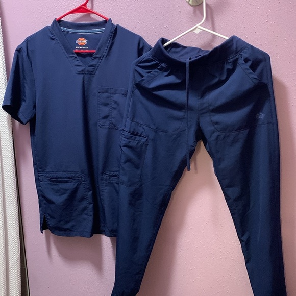 Dickies Other - Dickies size XS scrubs